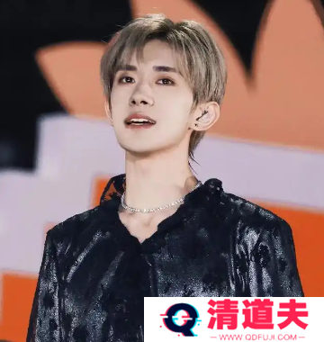 易烊千玺个人网站登录入口 易烊千玺网站链接